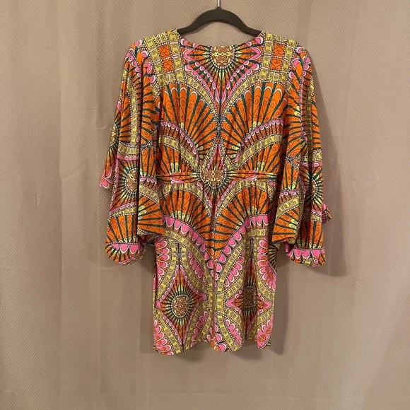 Trina Turk Tunic Coverup & Bikini Bottom Set Swim Beach - Picture 2 of 16